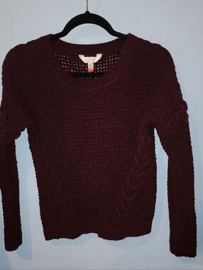 Cozy Women's Burgundy Knit Sweater Size XS